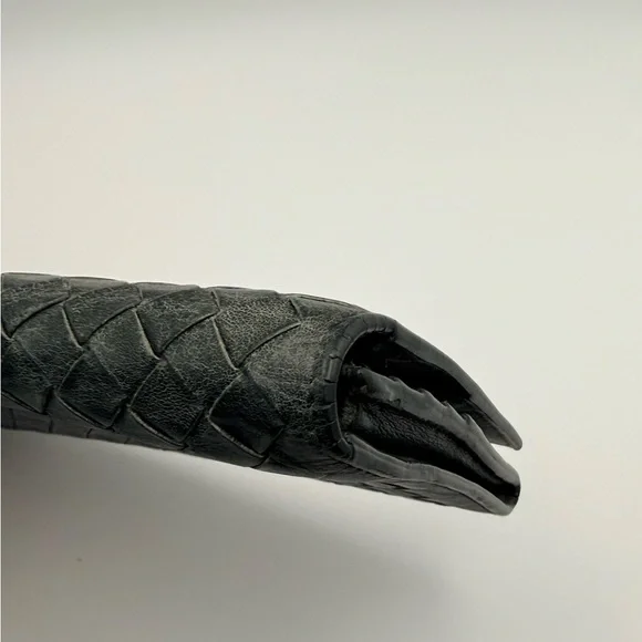 Bottega Veneta Black Long Fold-Over Wallet - Picture 5 of 12